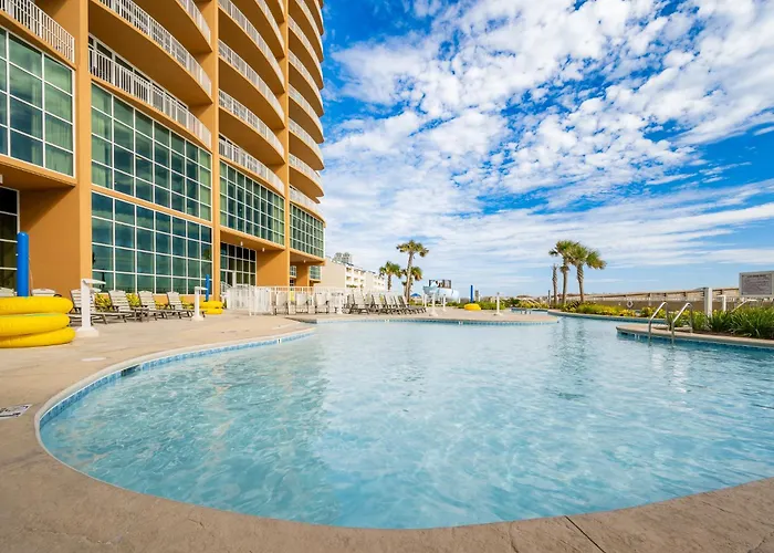 Phoenix Gulf Towers 405 Apartment