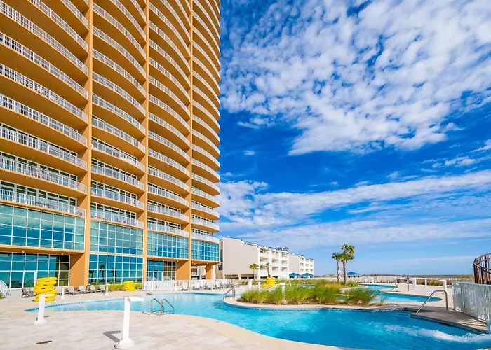 Phoenix Gulf Towers 405 Apartment